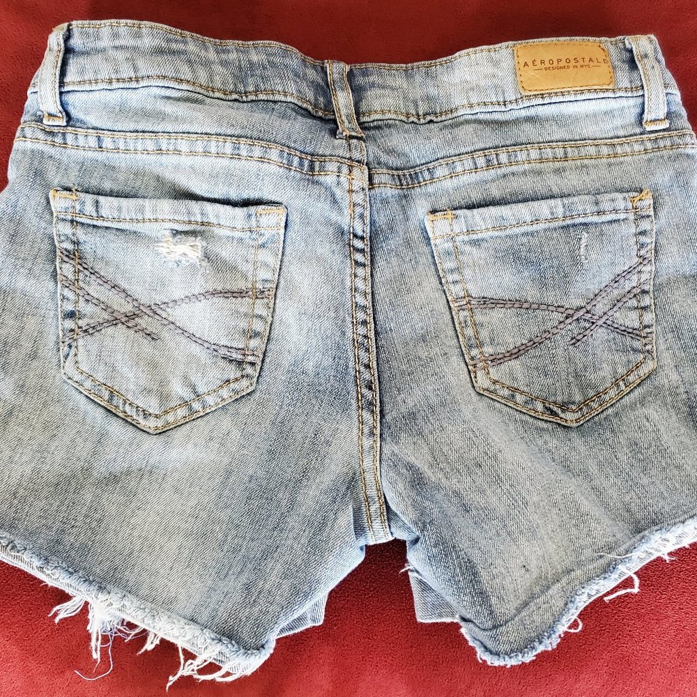 Aéropostale designed in NYC distressed blue denim jean shorts midi - Picture 4 of 8